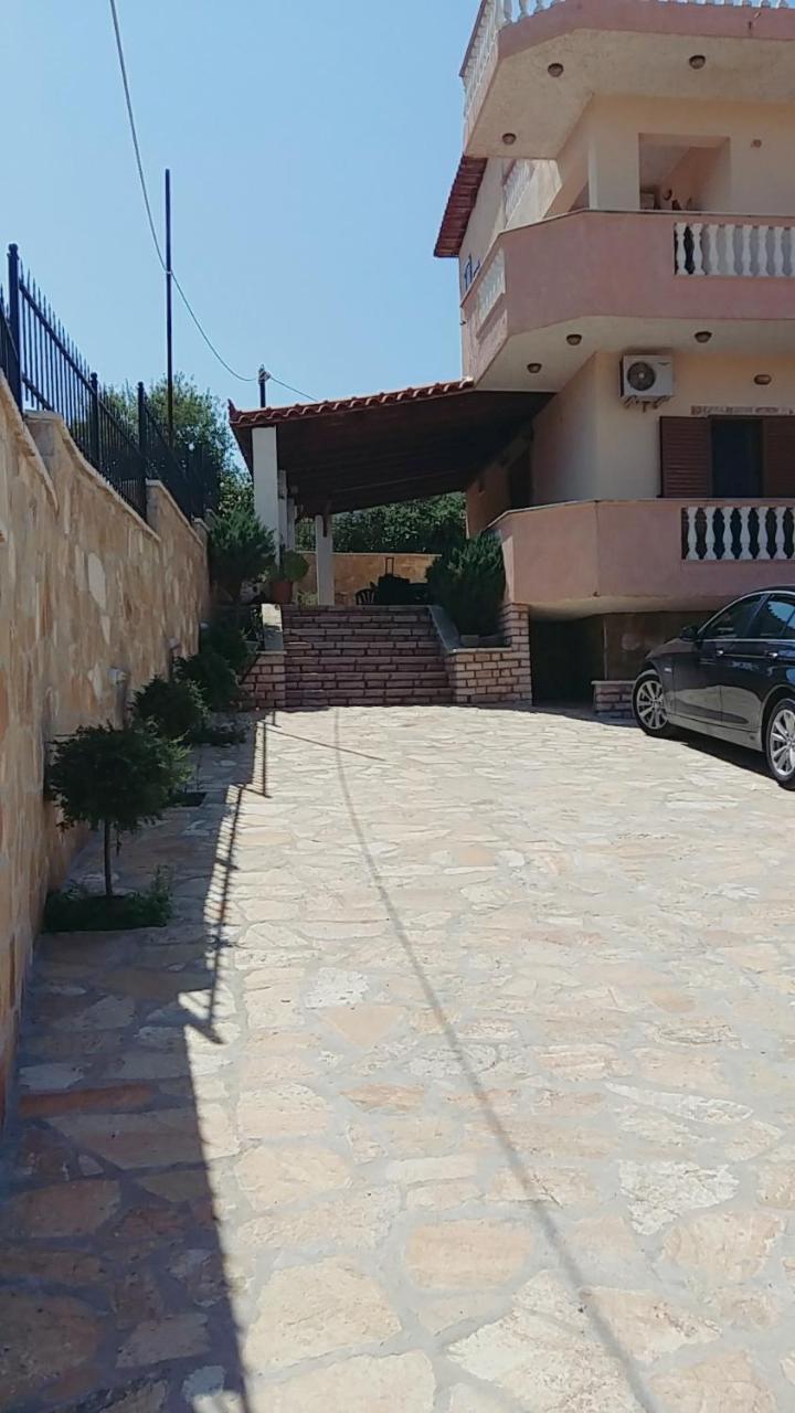 Imperial Apartments Ksamil Bagian luar foto